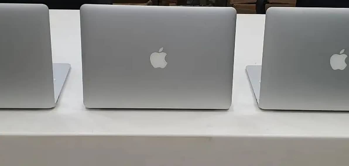 APPLE MACBOOK AIR 2015 Laptop FOR SALE 2