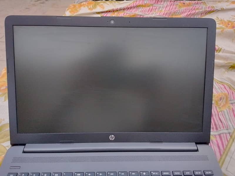 HP 250 G7 notebook core i5 8th gen, 8gb ram, 256 ssd, 10/10 condition. 1