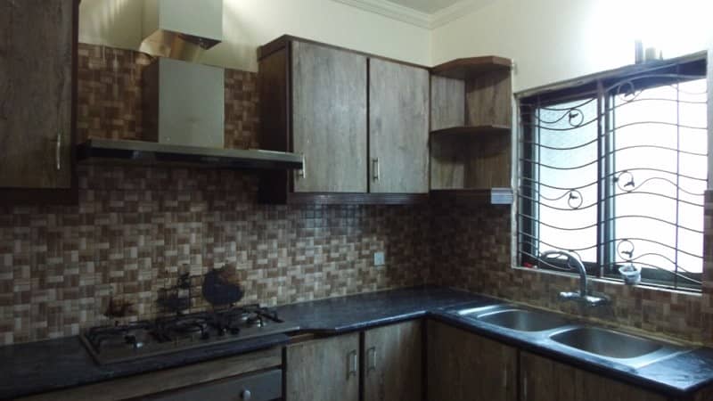 Prime Location Upper Portion For rent In Jubilee Town 5