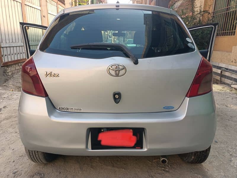 Toyota Vitz 2005 4