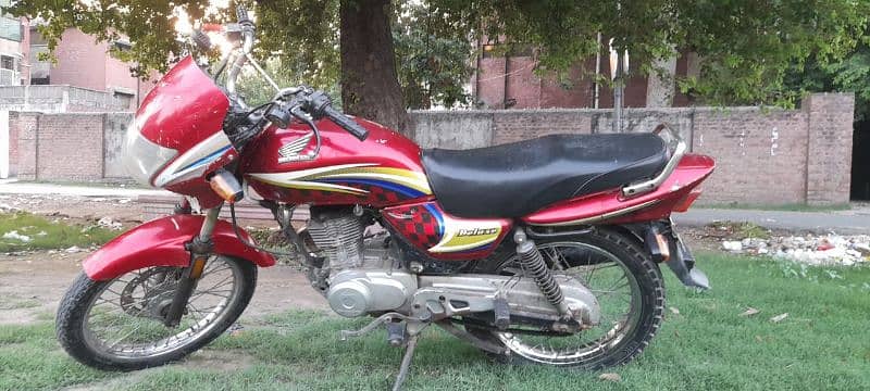 Honda Deluxe 125 In Affordable Price Original Book Only 1