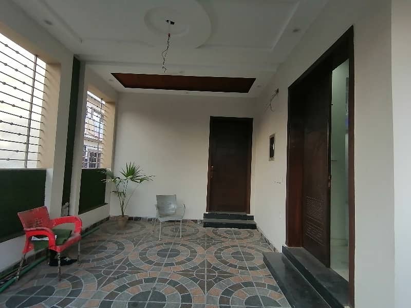 This Is Your Chance To Buy Prime Location House In Lahore 3