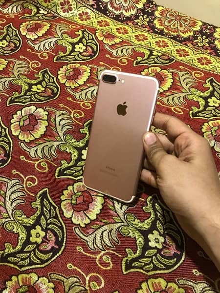 iPhone 7 Plus 128GB PTA Approved. 1