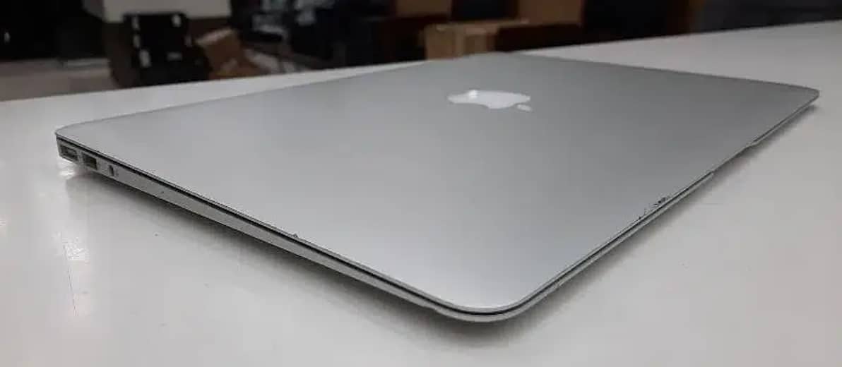 Apple macbook air 2017 for sale 8