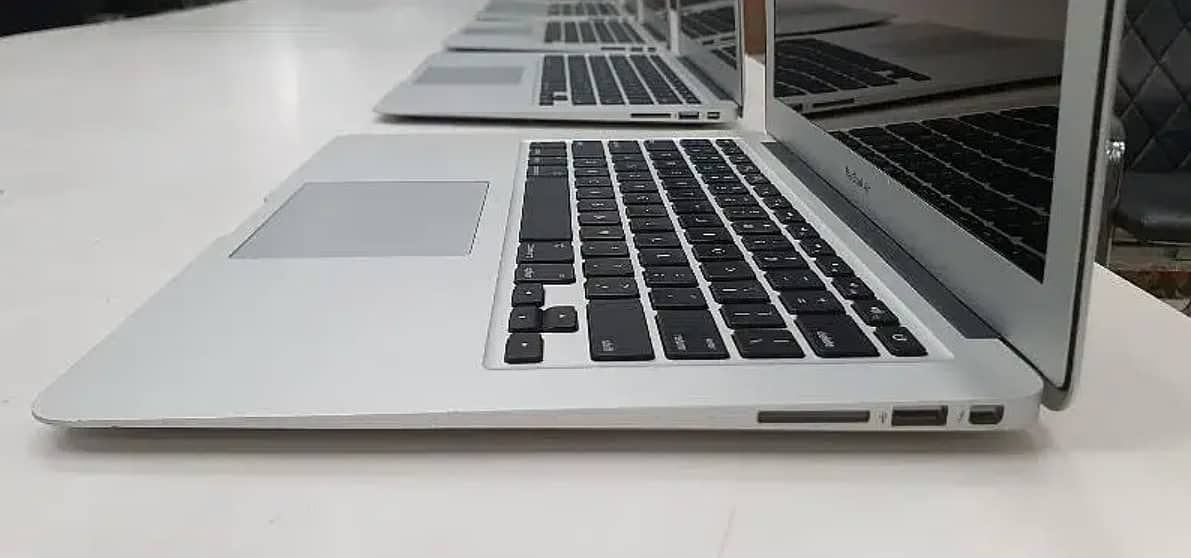 Apple macbook air 2017 for sale 9