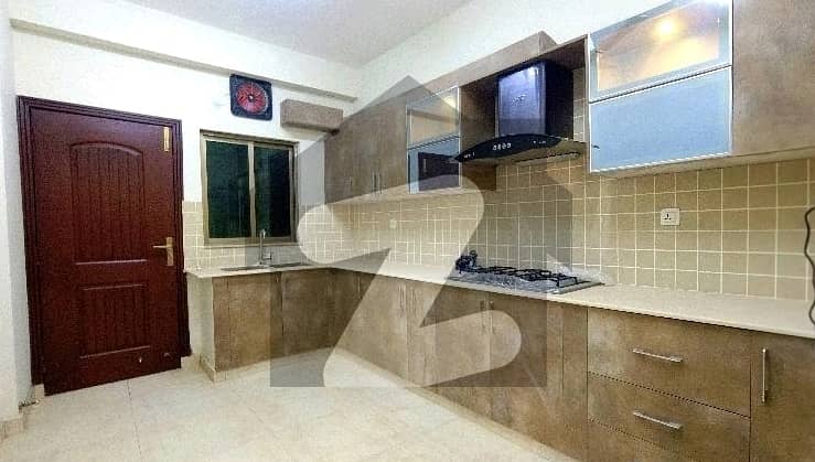 Affordable Flat Available For sale In Askari 11 - Sector D 3