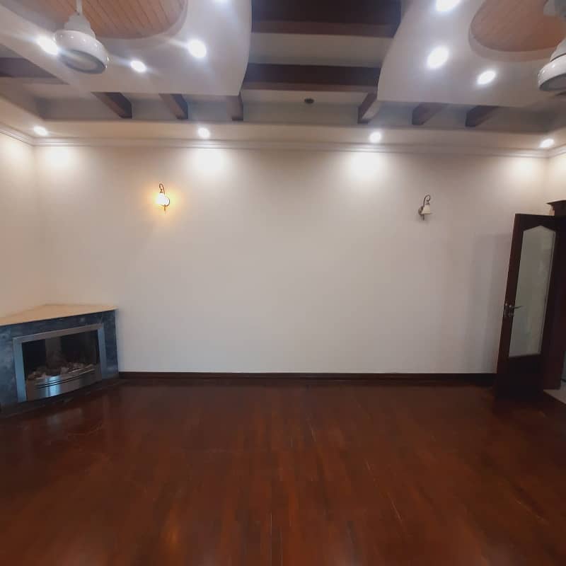 1 Kanal House 5 Beds Tv Lounge Drawing Room Dining Room 3 Kitchen Store Available For Rent Dha Phase 2 34