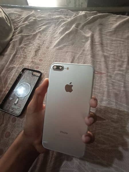 IPHONE 7 PLUS AVAILABLE FOR PARTS 2