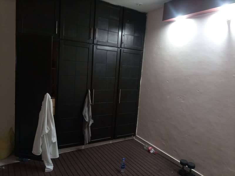 5 Marla Upper Portion Available For Rent In DHA Phase 3 Block Z 1