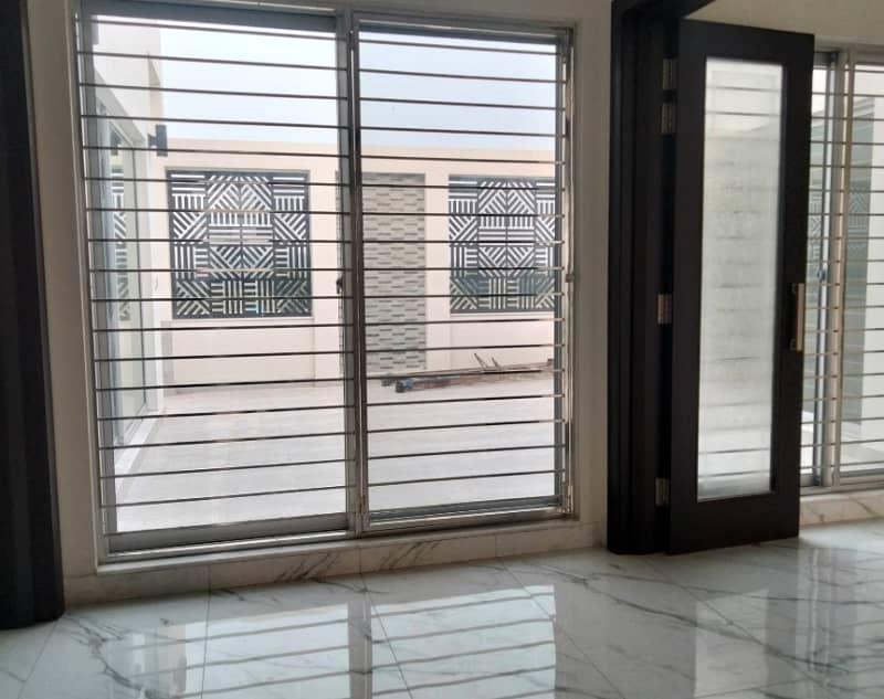 1 Kanal Upper Portion For Rent In DHA Phase 3,Block Z, Reasonable Price And Suitable Location Pakistan Punjab Lahore. 6