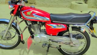 Honda 125 CG 2016 model for sale call on 0313,,4935,,108