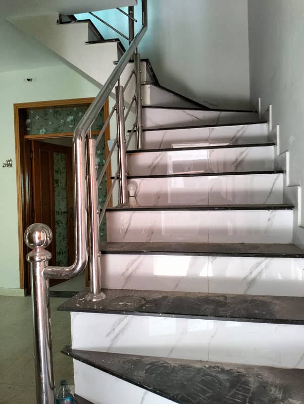 5 MARLA DOUBLE STOREY HOUSE FOR SALE AA BLOCK BAHRIA TOWN LAHORE WAPDA WATER OR SUI GAS ALSO AVAILABLE GATED COMMUNITY FURTHER DETAILS CONTACT US 8