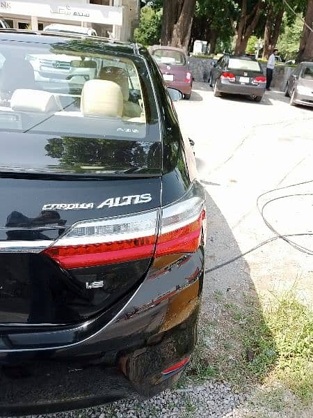 Toyota Corolla Altis 2020 4