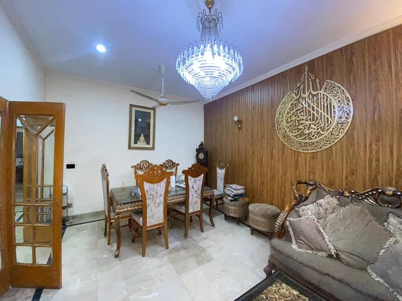 Corner 10 Marla House For Sale Cantt View Society Near Bhatta Chowk, Dha, Airport 0