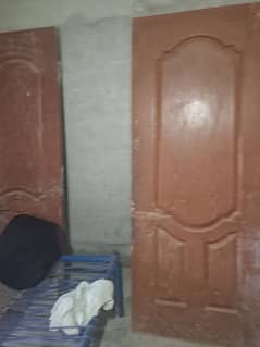 Doors for. sale 4000 ka aik darwaza