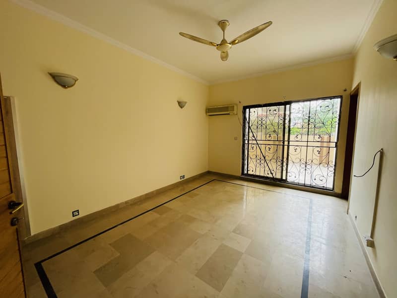 1 Kanal House For Rent In DHA Ph4 Genuine Pictures Attached 21