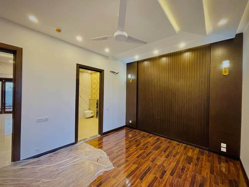 10 Marla Well Maintained Modern Design House For rent at Prime Location of DHA Ph 5 31