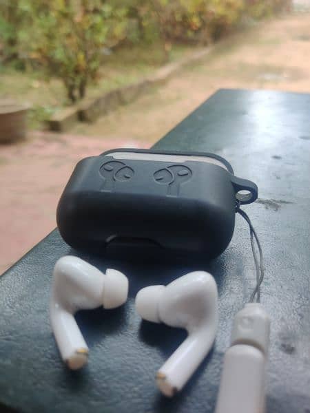 Apple Airpods Gen2 6