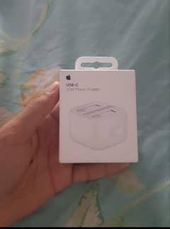 Iphone Orginal apple store adapters