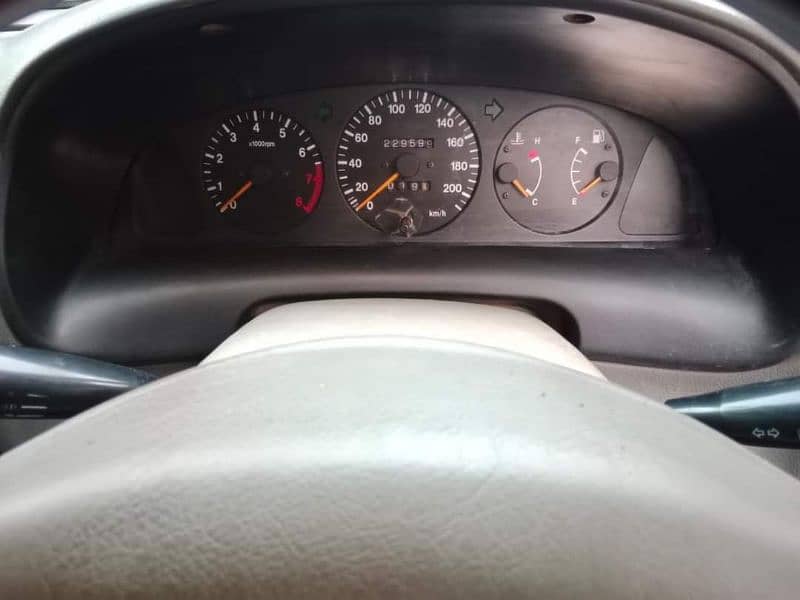 Suzuki Baleno 2004 3