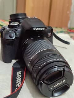 canon 650d for sale in v good condition 18 55 and  75 300