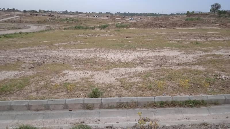 A Block Prime Location 1 Kanal Developed Possession Plot Available For Sale 2