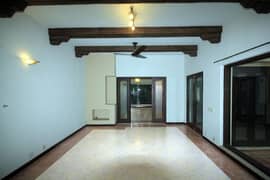 ONE KANAL MODERN DESIGN BUNGALOW FOR RENT A-BLOCK DHA PHASE 6