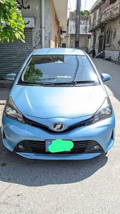 Toyota Vitz 2014