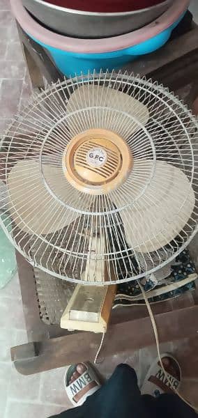 GFC Bracket Fan 18* inch For Sale 0