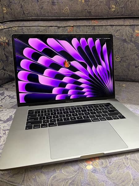 Macbook Pro 2017 15 Inches 1