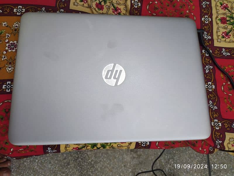 HP core I5 6th Generation (G4) 10/10 Condition 1