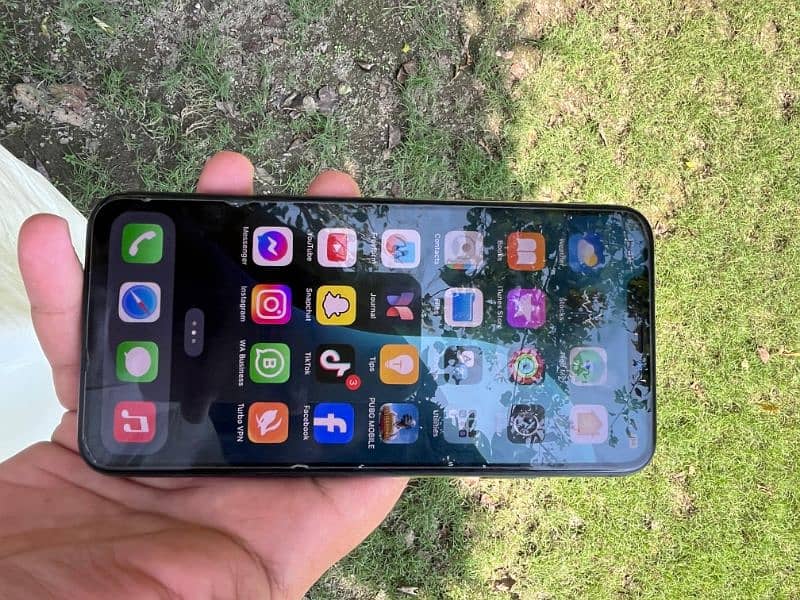 Iphone Xs max 7