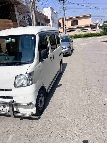 Hijet 3