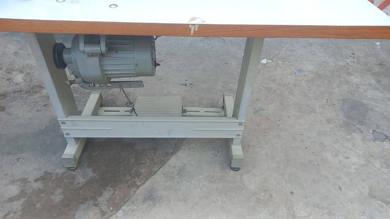 Sewing machine Ada for urgent sale without machine 16