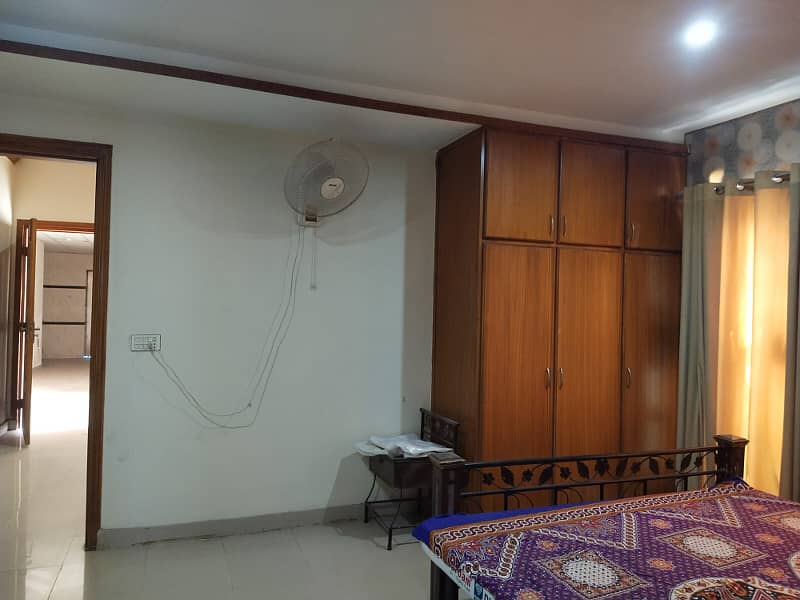 1 Bed Flat Available For Rent Jinah Mall Plaza Izmer Town Lahore 7