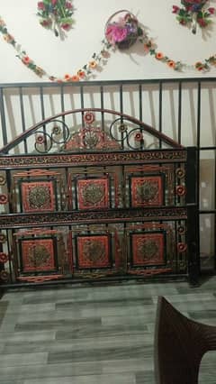 Iron bed with mattress king size/double bed