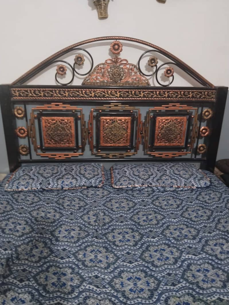 Iron bed with mattress king size/double bed 3