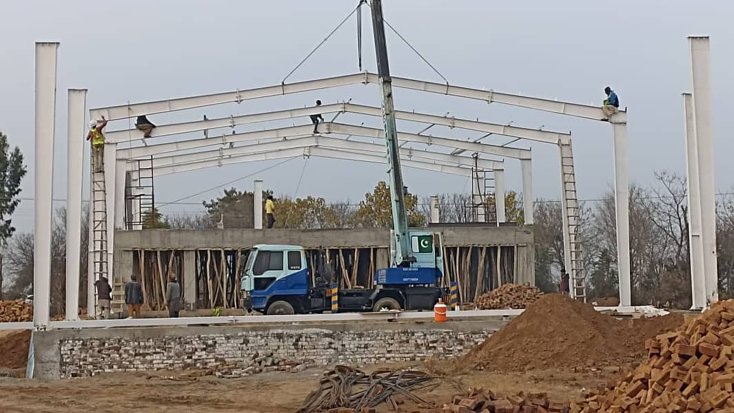 Sandwich panels and steel structure Pre-engineered (PEB)  Sheds 3