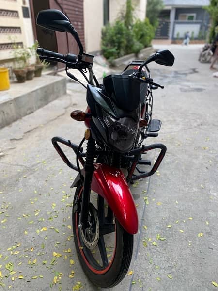 Suzuki GR150 Brand New bike 1