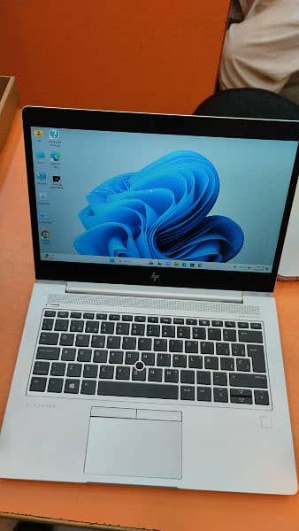 HP Elitebook 830 g6 i7 8th generation 16gb ram ddr4 2400mhz 256 gb SSD 0