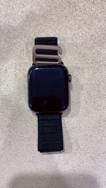 Apple Watch Series 4 44mm 1