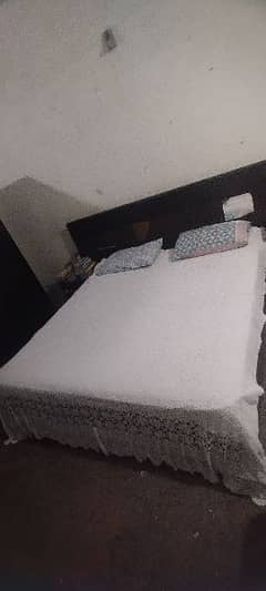 Urgent - Bedroom set with mattress, 3 door wardrobe, dressing table