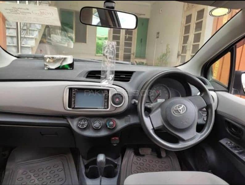 Toyota Vitz 2014 in immaculate condition 1