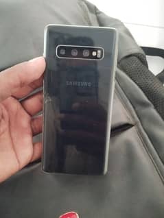 Samsung s10 8/128