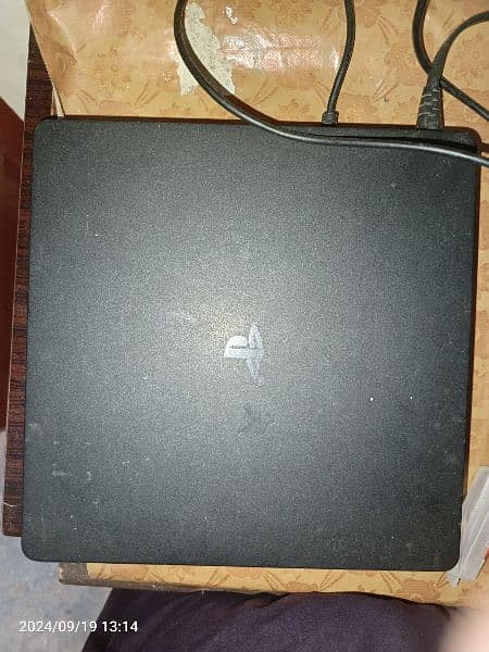 ps4 slim 3