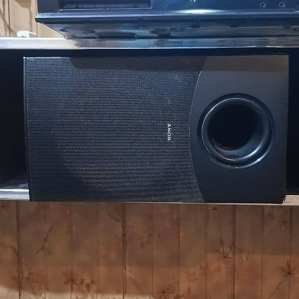 Sony home theater dz-640k 1