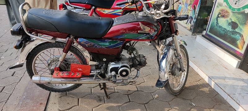 CD 70 Honda 18 Model Toba Tek Singh number 0