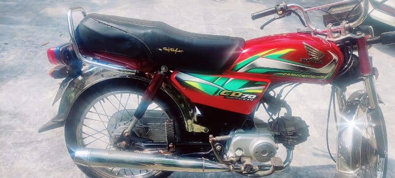 Honda cd 70 Red 2022 3