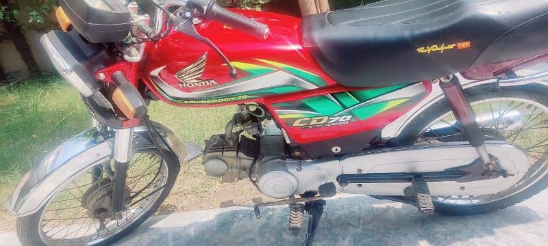 Honda cd 70 Red 2022 5