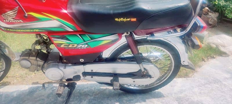 Honda cd 70 Red 2022 6